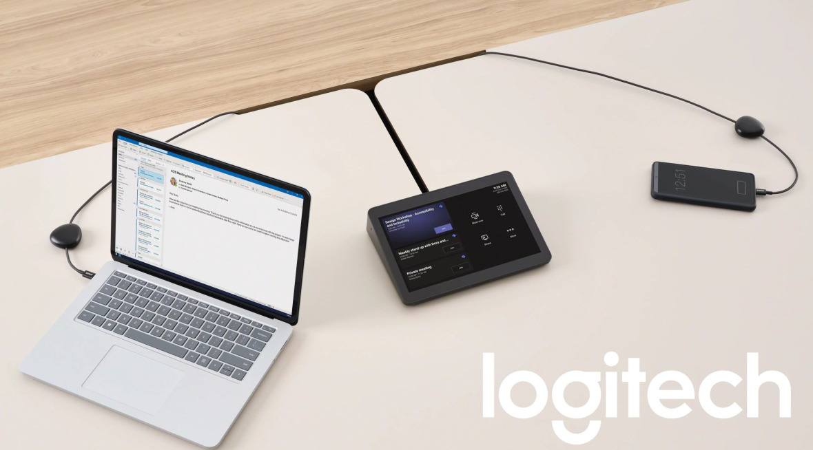 logitech pic